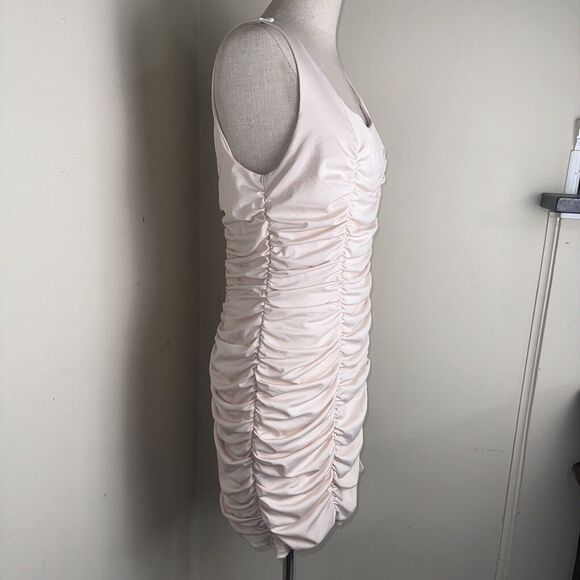 H&M Ruched Cream Peach Sleeveless Stretch Dress Size Large EUC - Picture 5 of 8